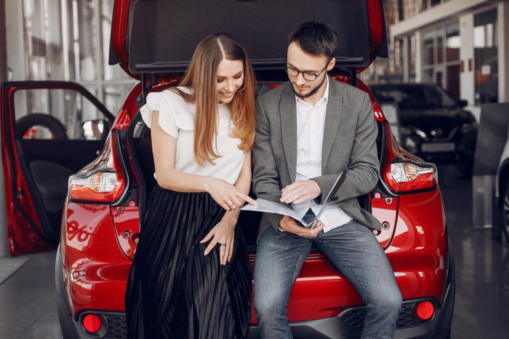 Cena přepisu vozidla začíná se na 800 Kč, může se však vyšplhat i do několika tisíc korun.